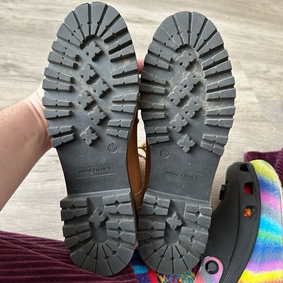 Marc Fisher Isalia Boots Tan Suede Sherpa Lug Sole Women’s Size 8.5 - Picture 7 of 12